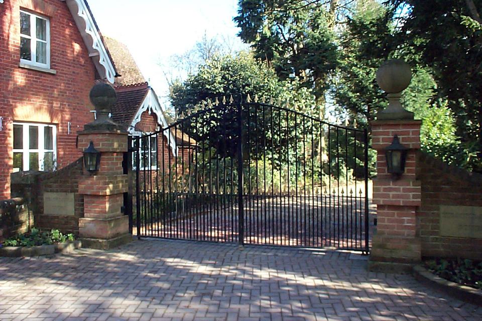 Automated entrance gates