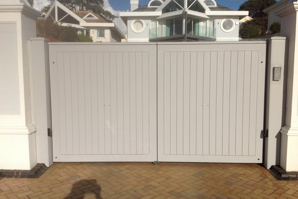 Gate automation - Sandbanks, Poole