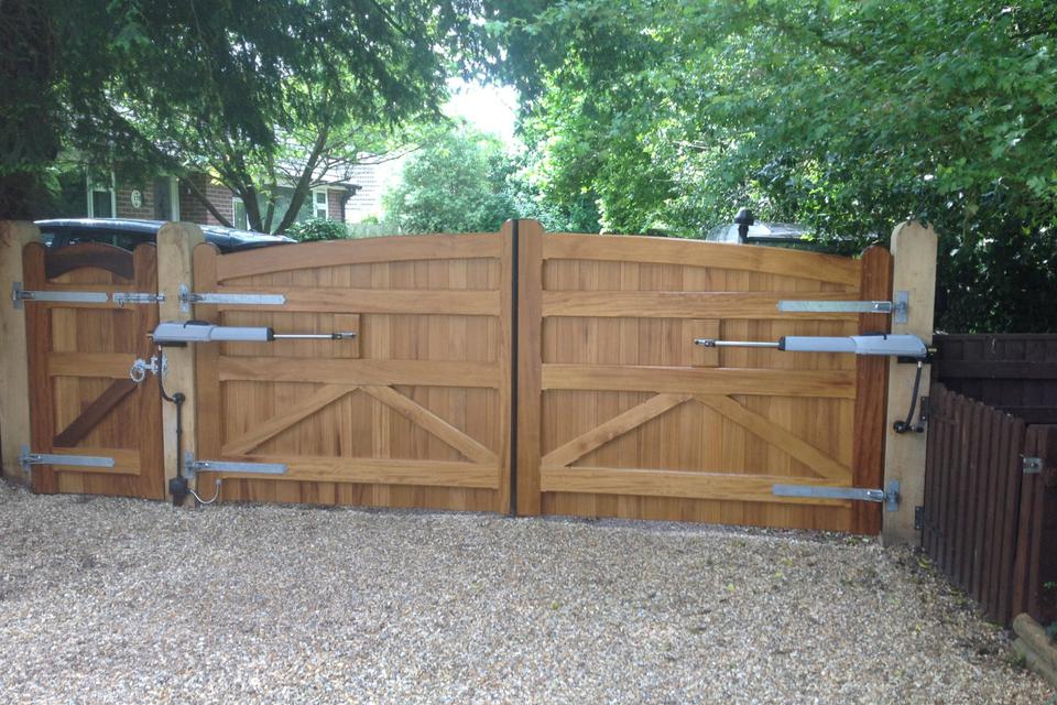 Automated entrance gates